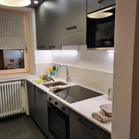 Gembro 아파트 리비뇨